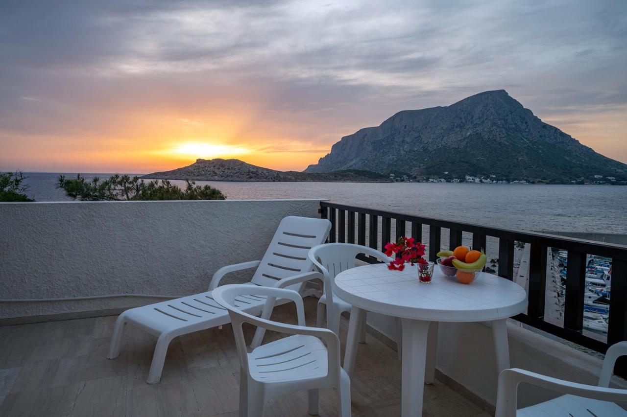 Pelagos Seafront Accommodation - Maria Myrties Exterior photo